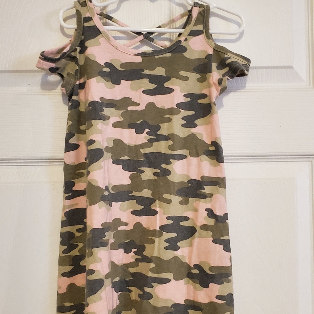 A Childrens Place Dress